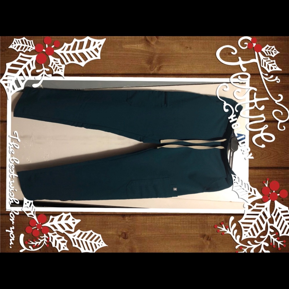 Figs Yola Bottom XS Regular in Carribean Blue.